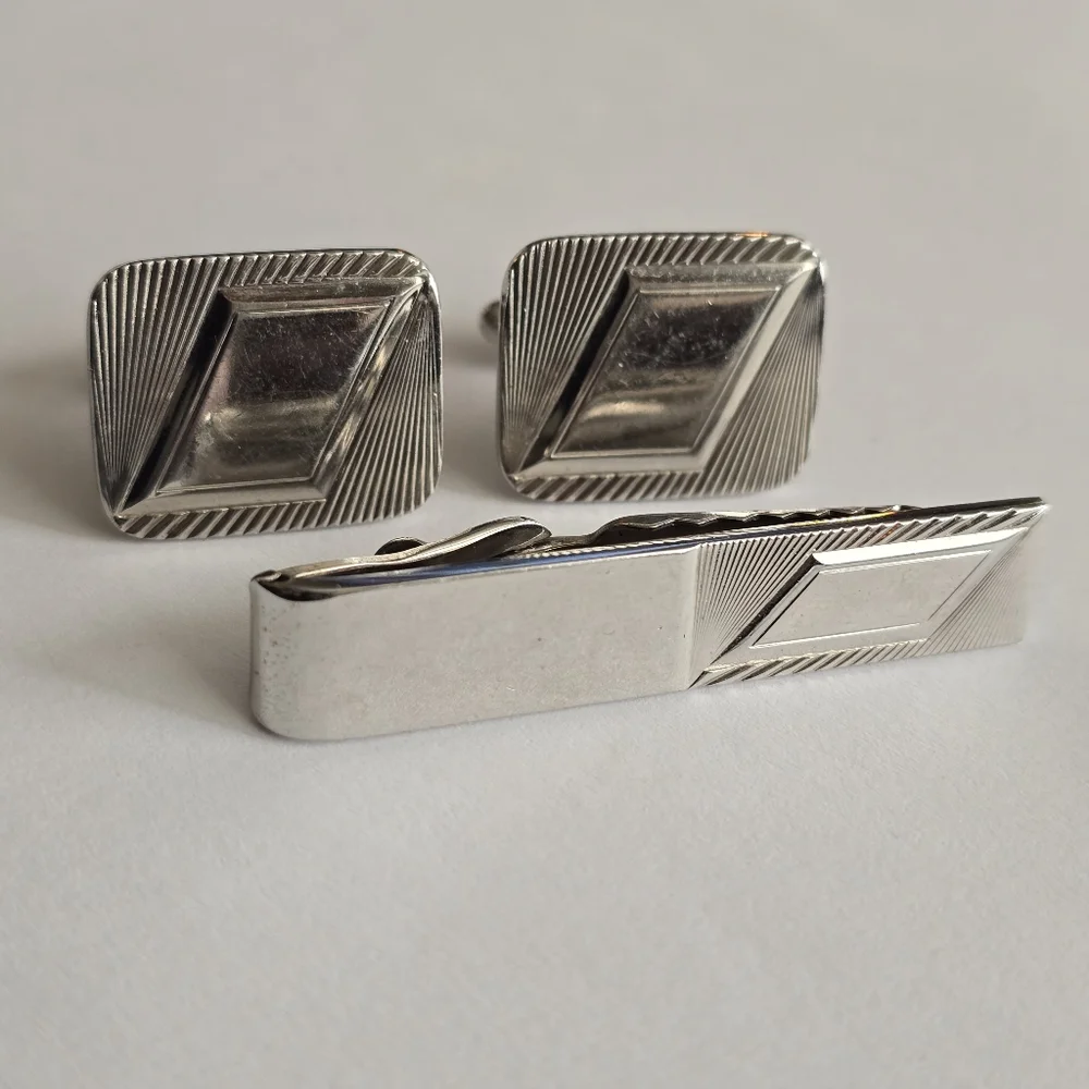 Vintage set cuff links tie clip silver tone geometric rhombus parallelogram